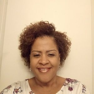 Meet your Posher, Cassandra